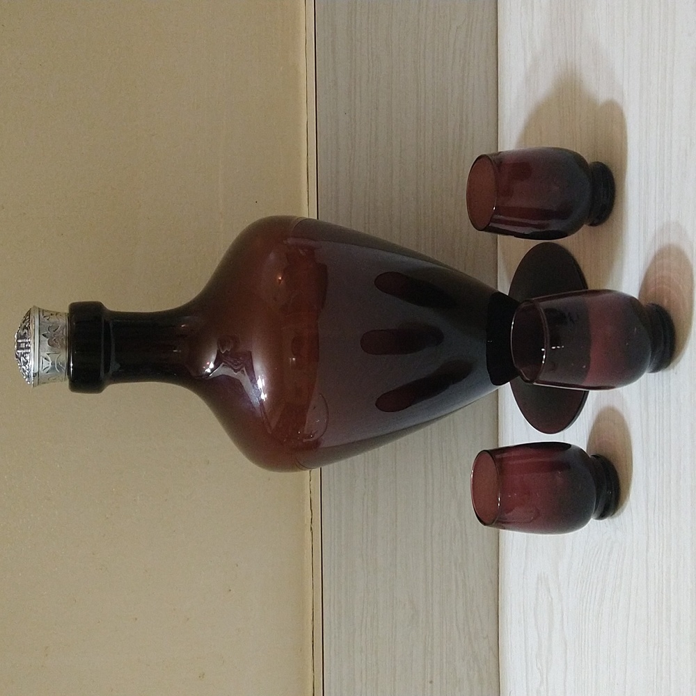 Vintage Amethyst Purple Wine Decanter & 3 Shot Glass Set